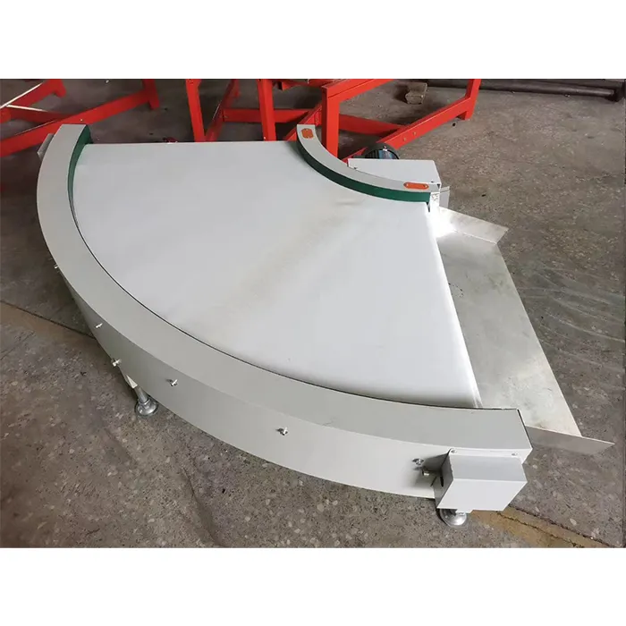 Curved belt conveyor for production line layout