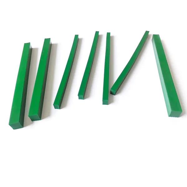 PU PVC Conveyor Belt with Square Tracking Guide